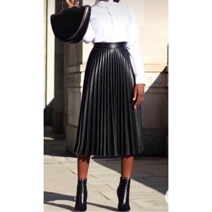 NEW Bagatelle faux leather skirt
